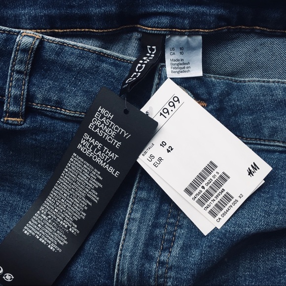 High-Waisted Jean Shorts - Picture 4 of 4